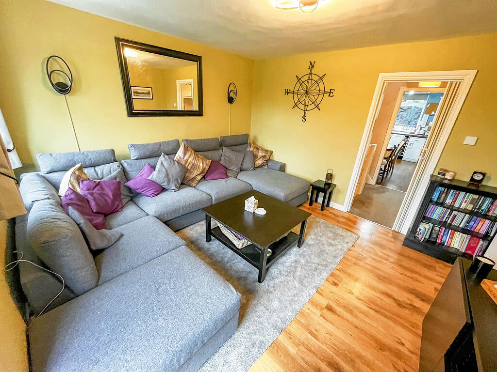 9_Living_Room_edi...