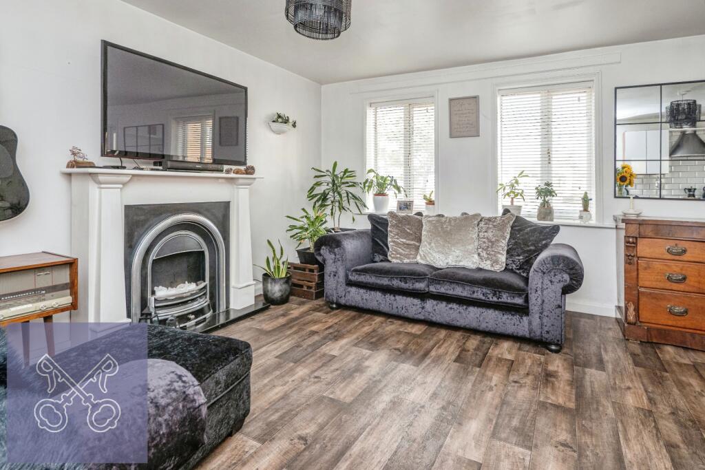 Sitting Room/Kitchen