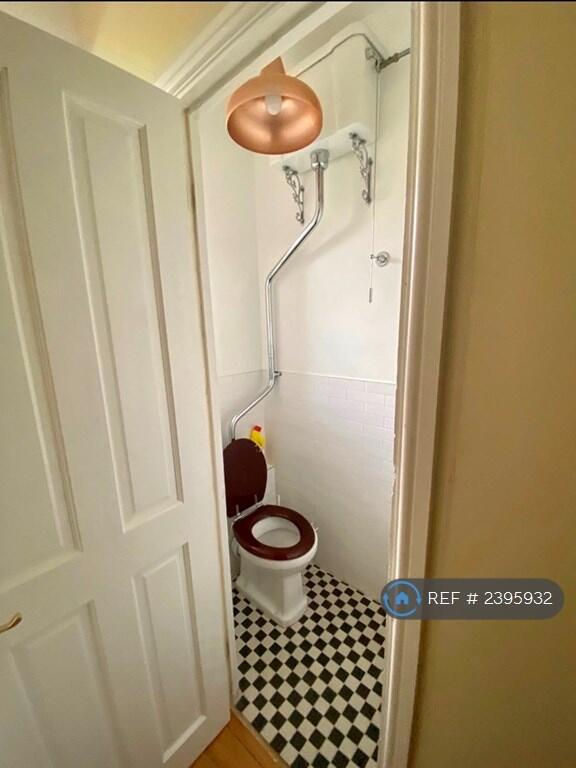 Separate Wc