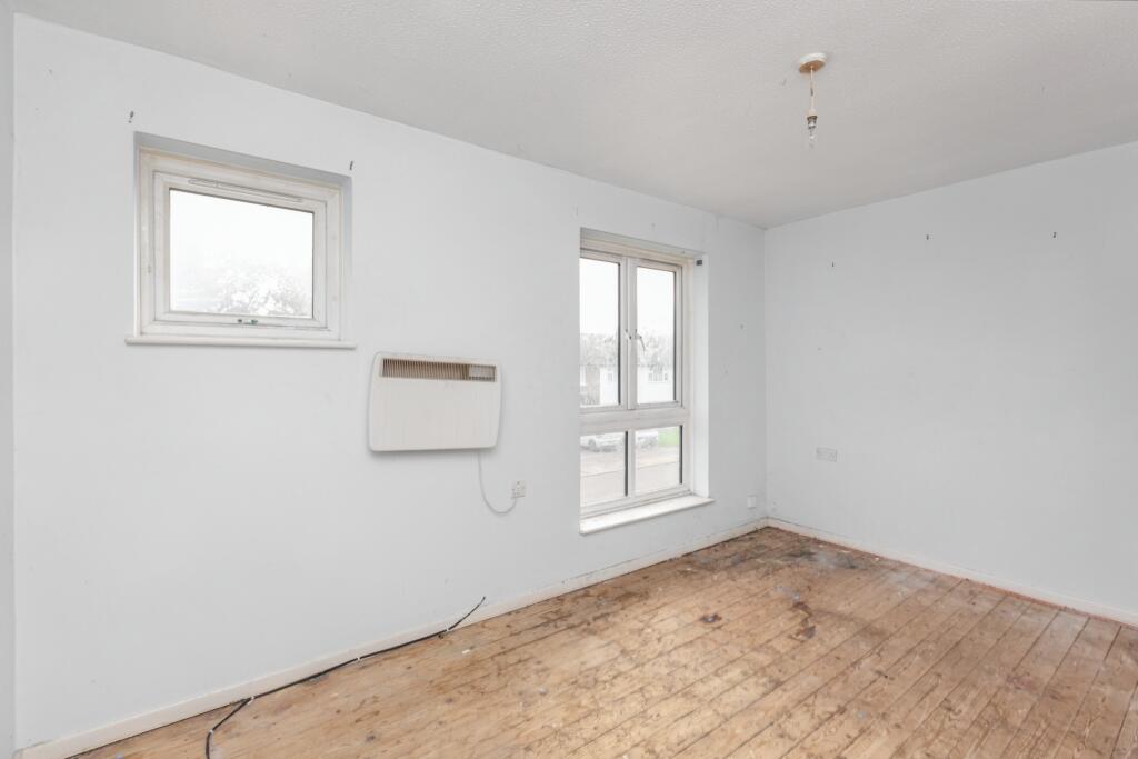 8 Haddington Way, Aylesbury, Buckinghamshire, HP20 1HH