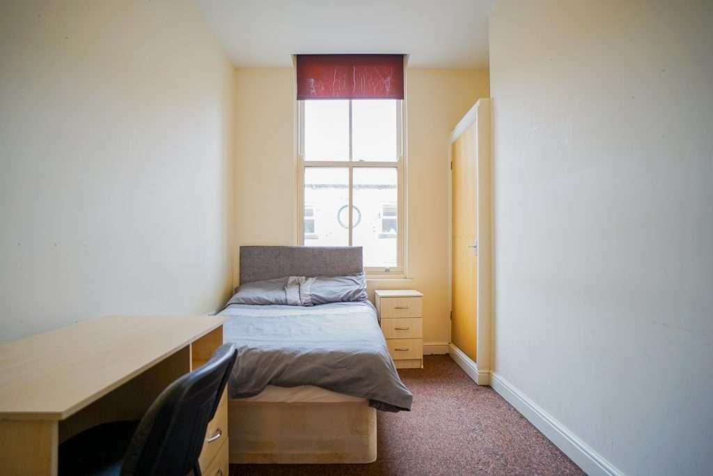 Flat_1_498_Glossop_Road