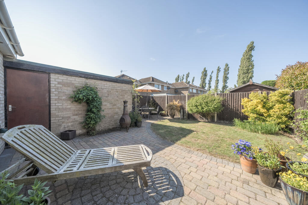 13026336683dd29404f27