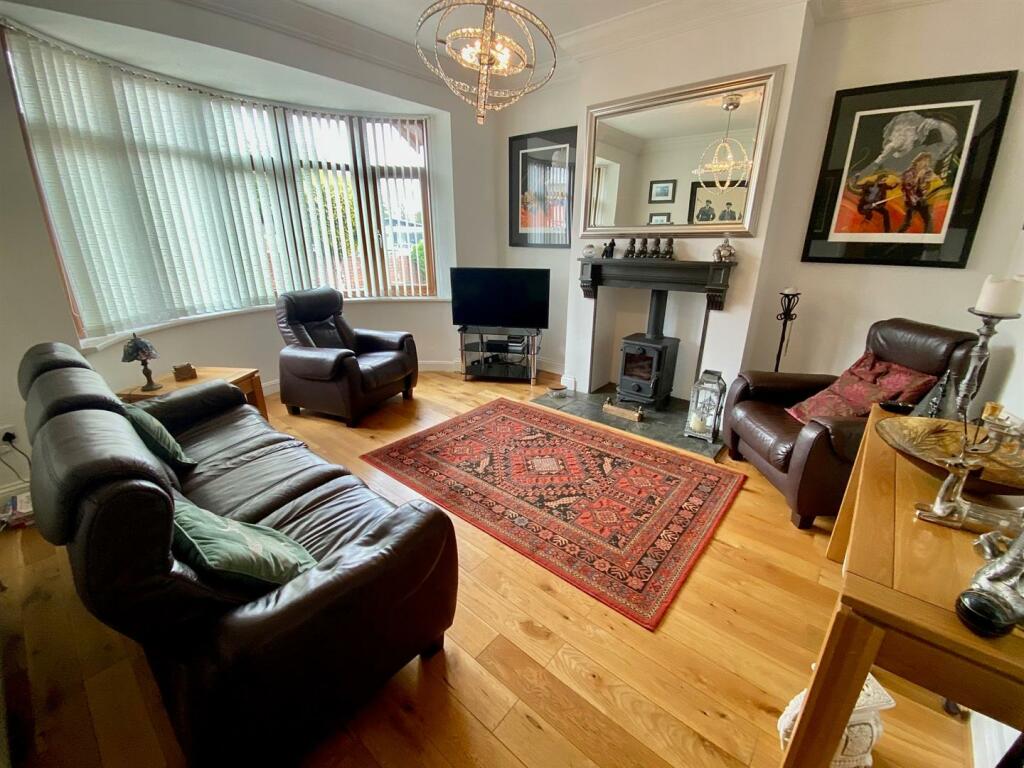 hudds road 1 lounge 2.jpg