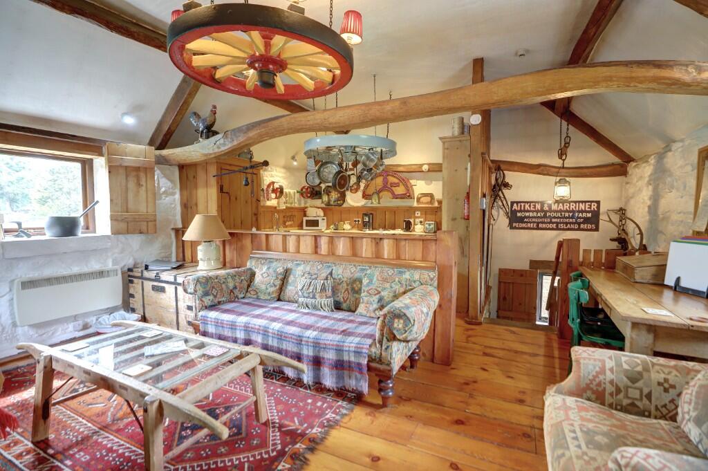 Cottage 2 Lounge