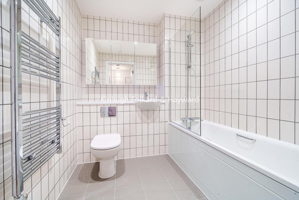 5f87d53c-5131-4cf3-8