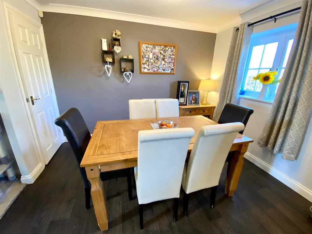Kiln avenue 29 dining room new.jpg