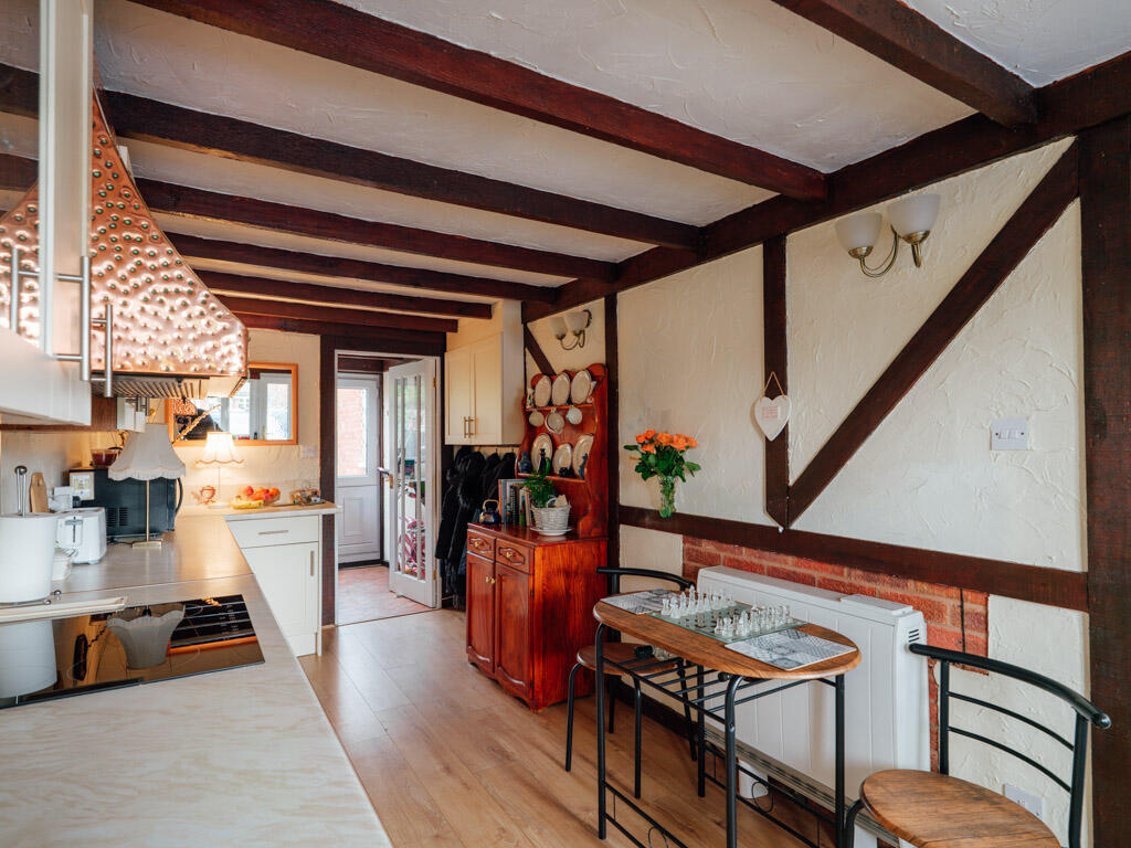 Kitchen / Breakfast Room