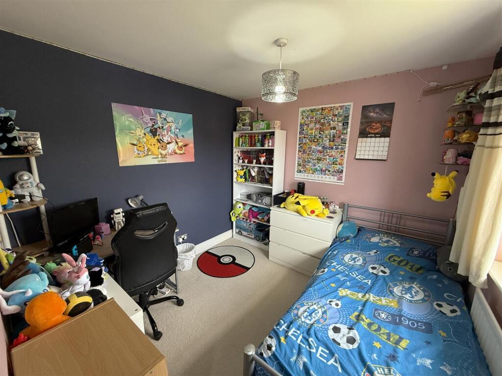 Bedroom 3.JPG