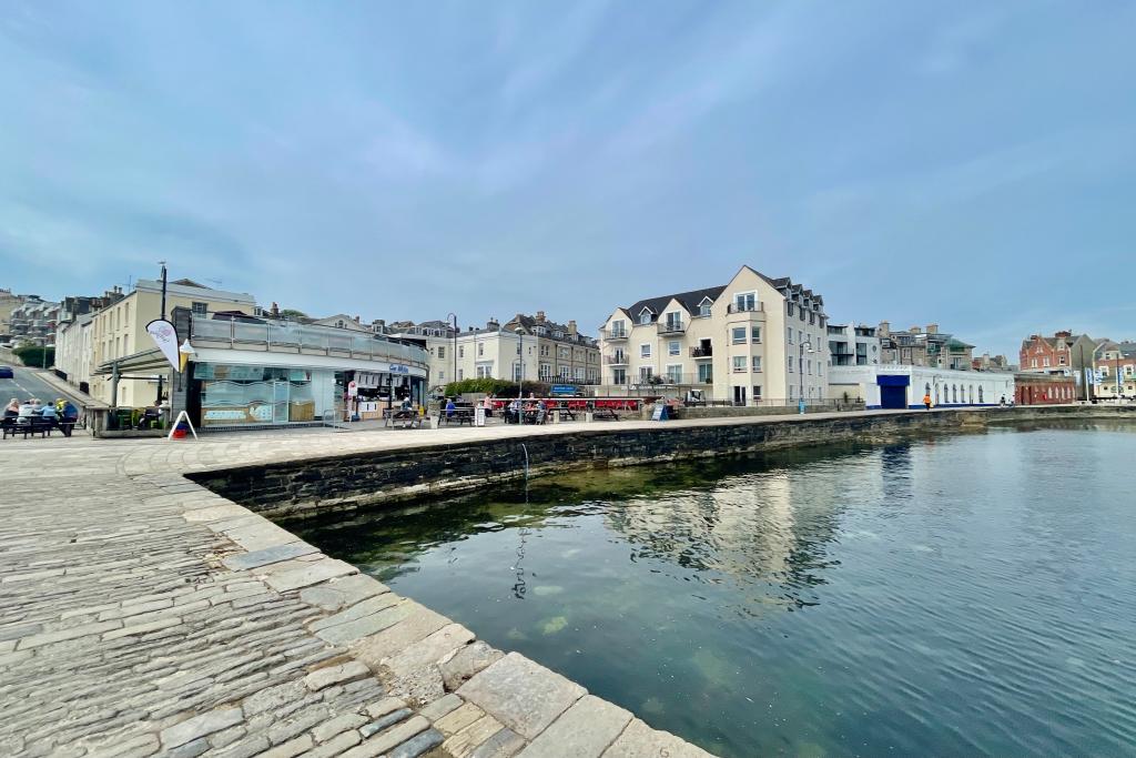 Location - approx. 150m from The Old Stone Quay