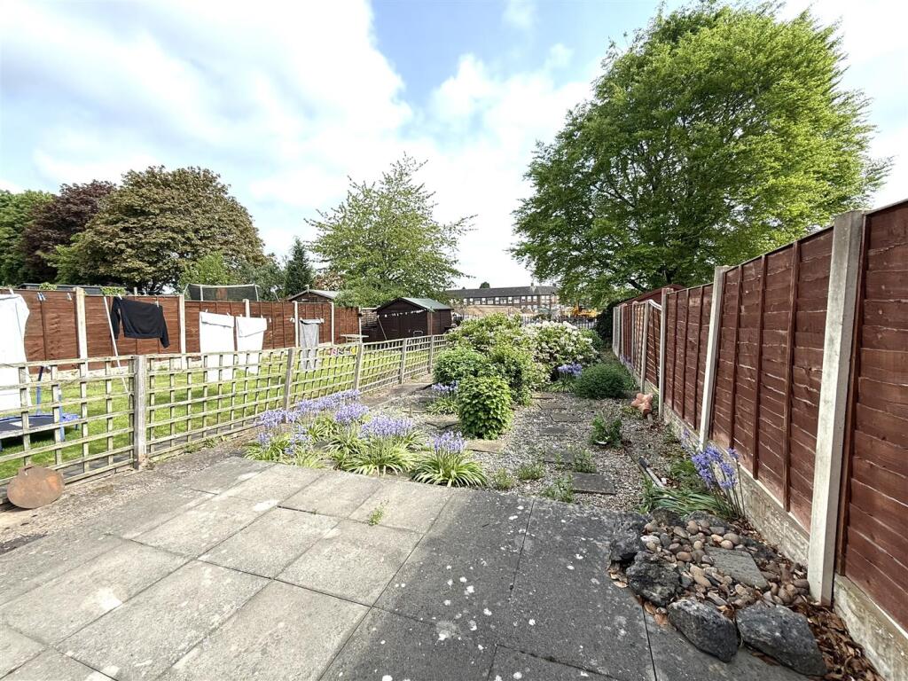 20 lion street rear.jpeg