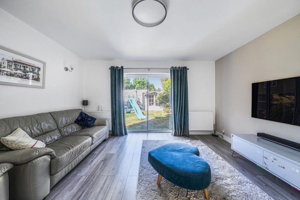 1295097-6-682714f...