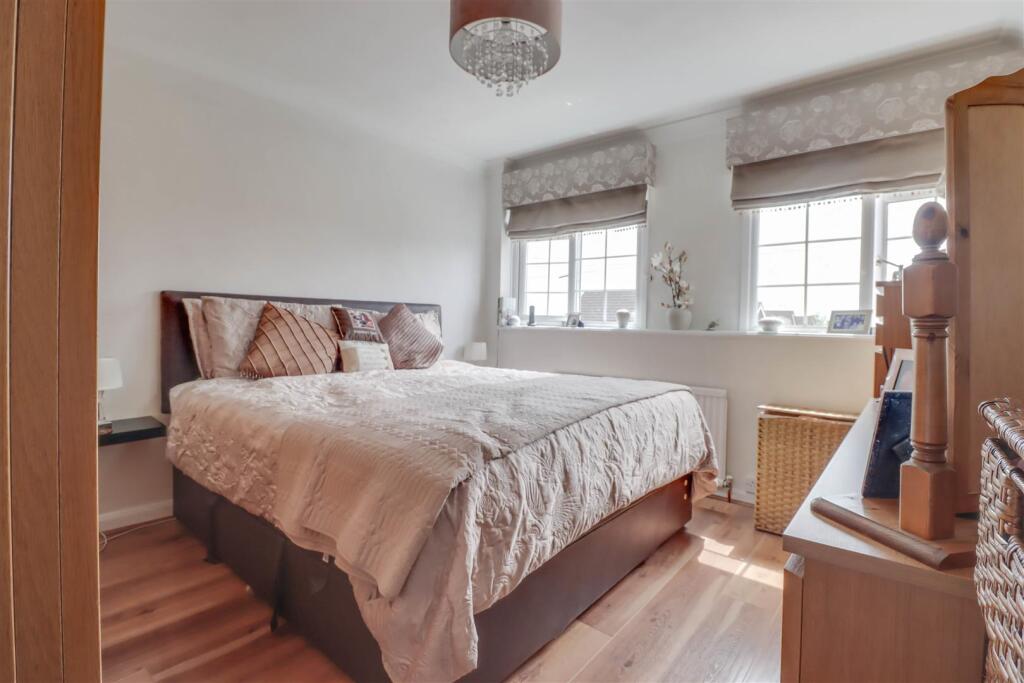 14 BURNE AVENUE-4.jpg