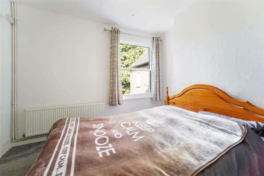 LYME REGIS ROAD, 19A  (5).jpg