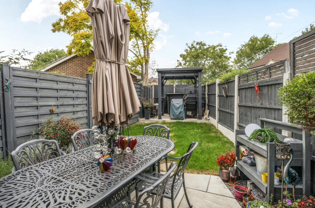 1353376-5-68d64fd...