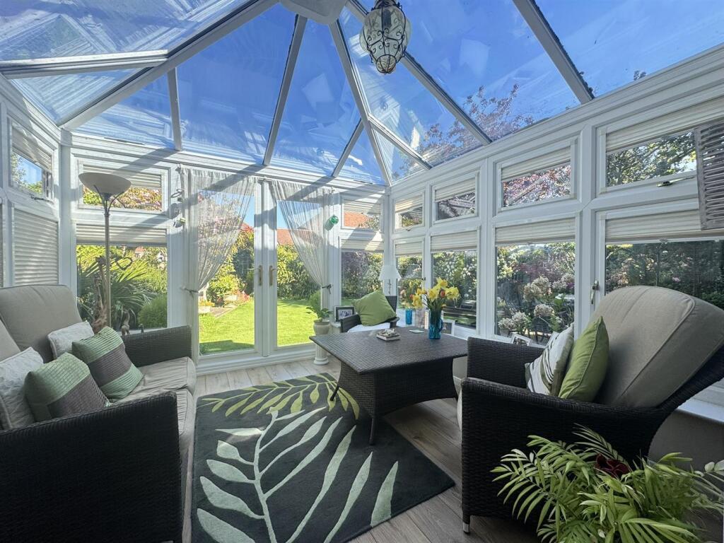 jSX2H0Rhlk2R_qwL0FgB