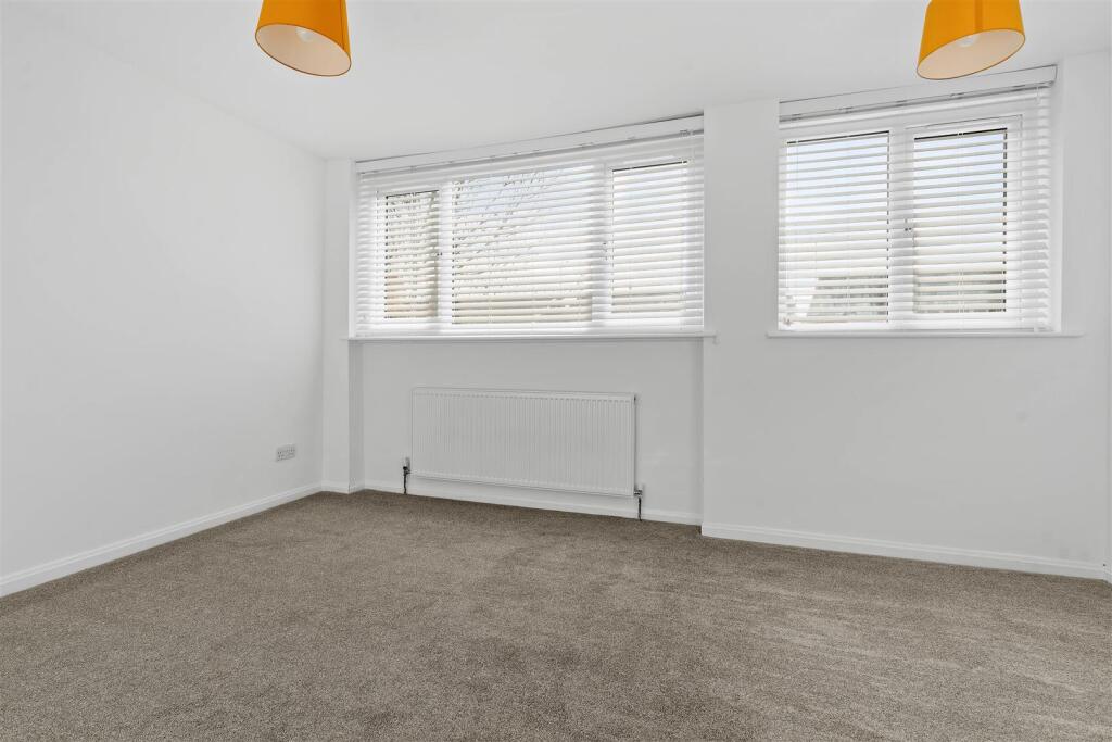 28 Blandford Drive (14 of 23).jpg