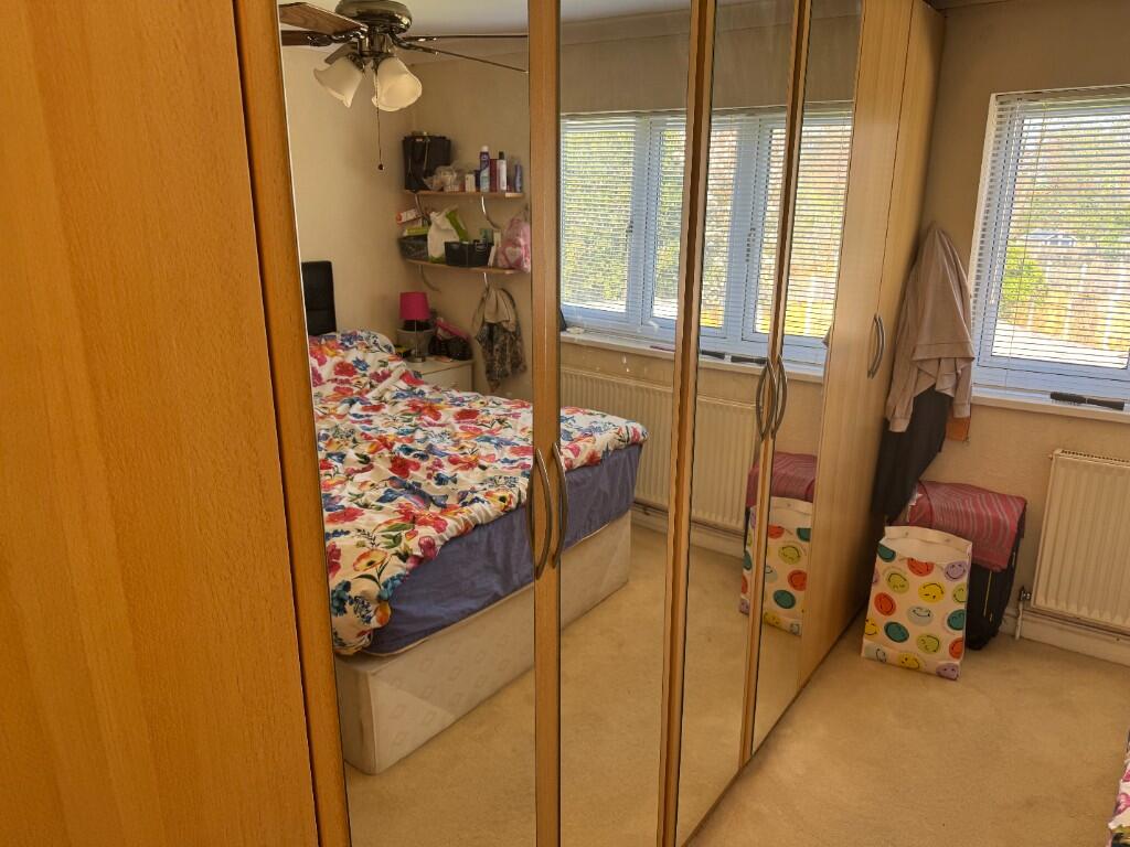 Fitted Wardrobes 