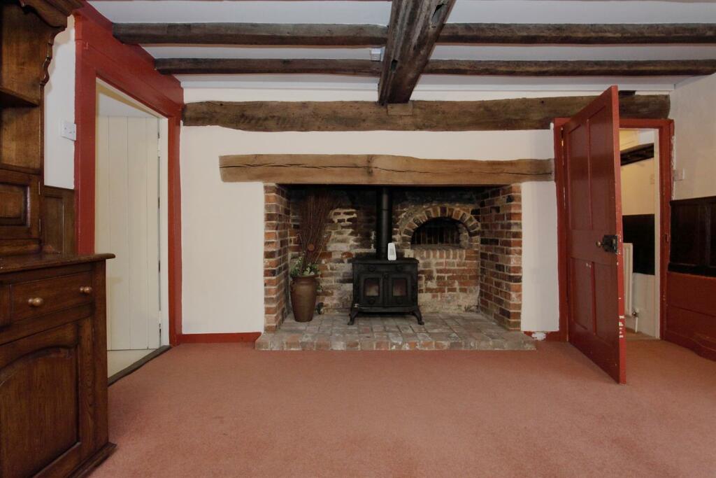 molesey cottage PH102.JPG