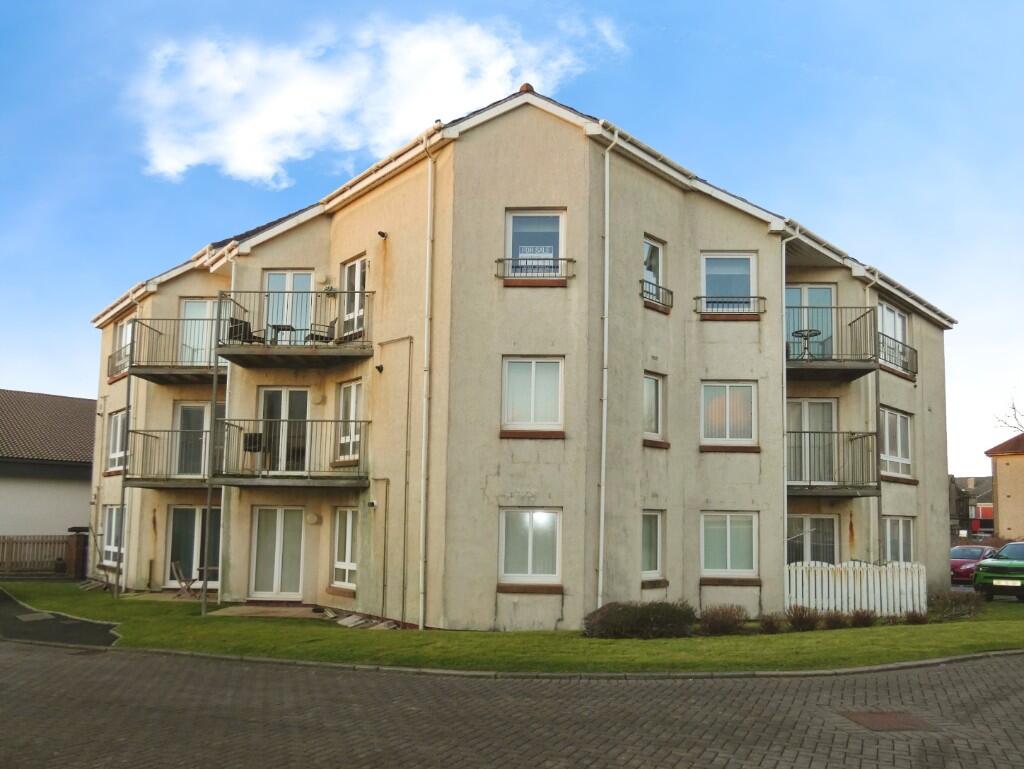 37 Harbour Point, Saltcoats, Ayrshire, KA21 5