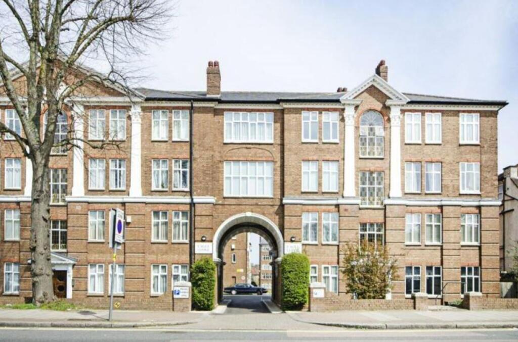 Two Double Bedroom Flat to Rent in Golders Green,