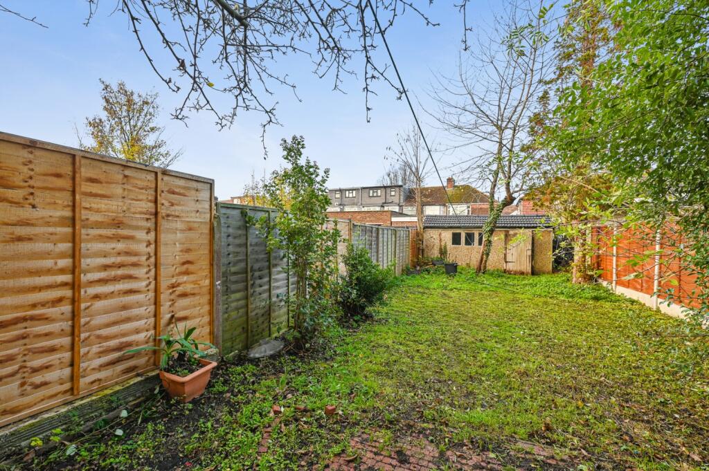 EWEMove - 31 Rutland Road - 10 (1)