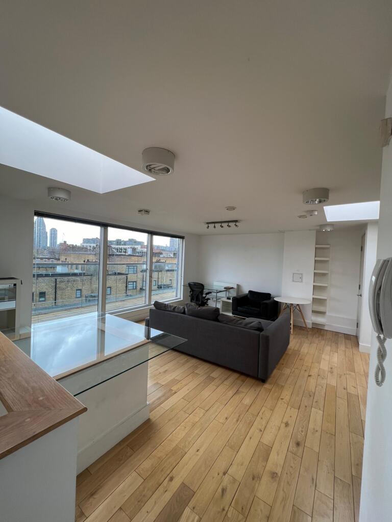 WhatsApp Image 2024-03-28 at 14.42.58 (3)