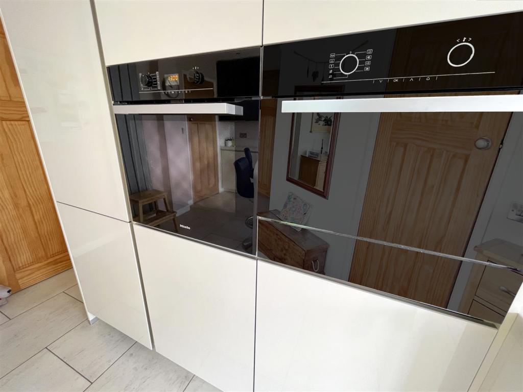 Integrated Oven.jpg