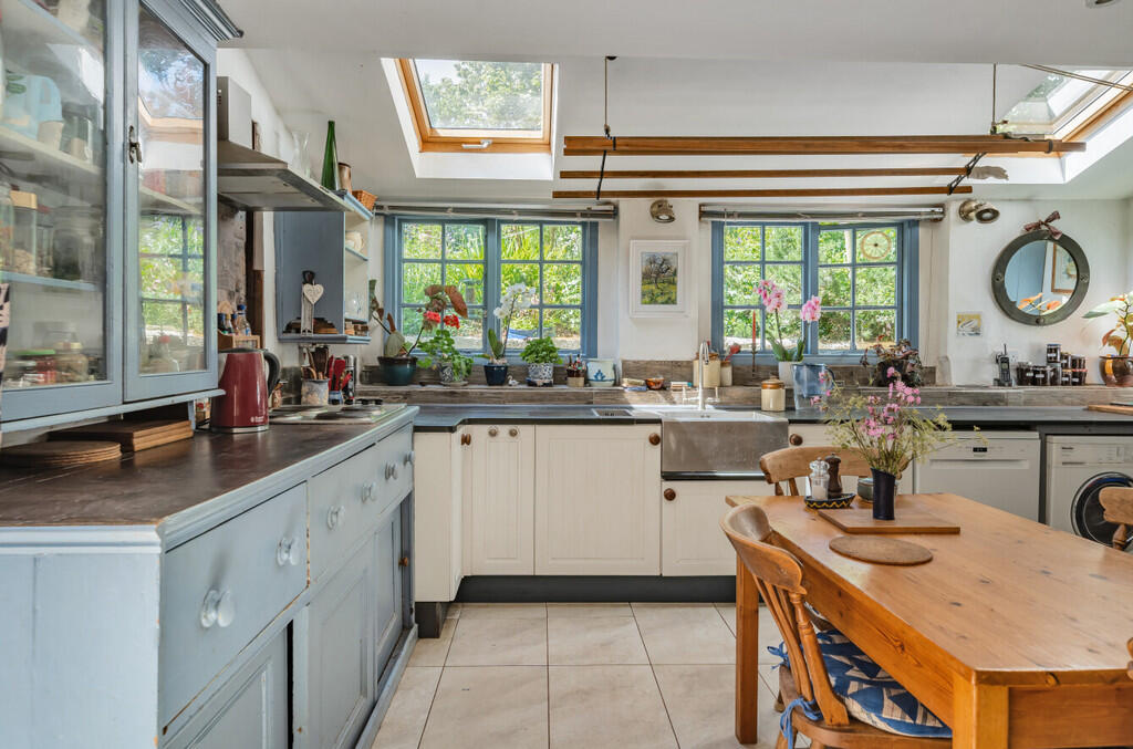 1296449-40-6825d1...