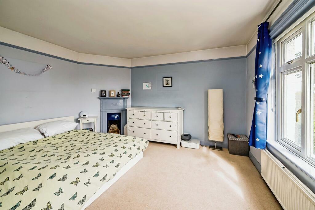 double bedroom