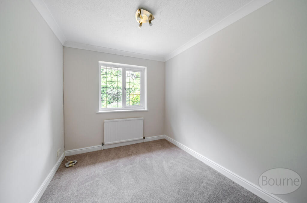 149d8fe3-05c1-436...