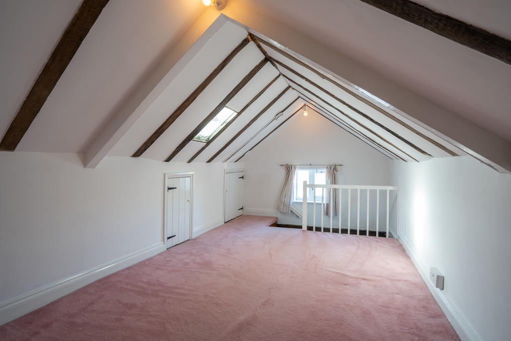 Attik bedroom 
