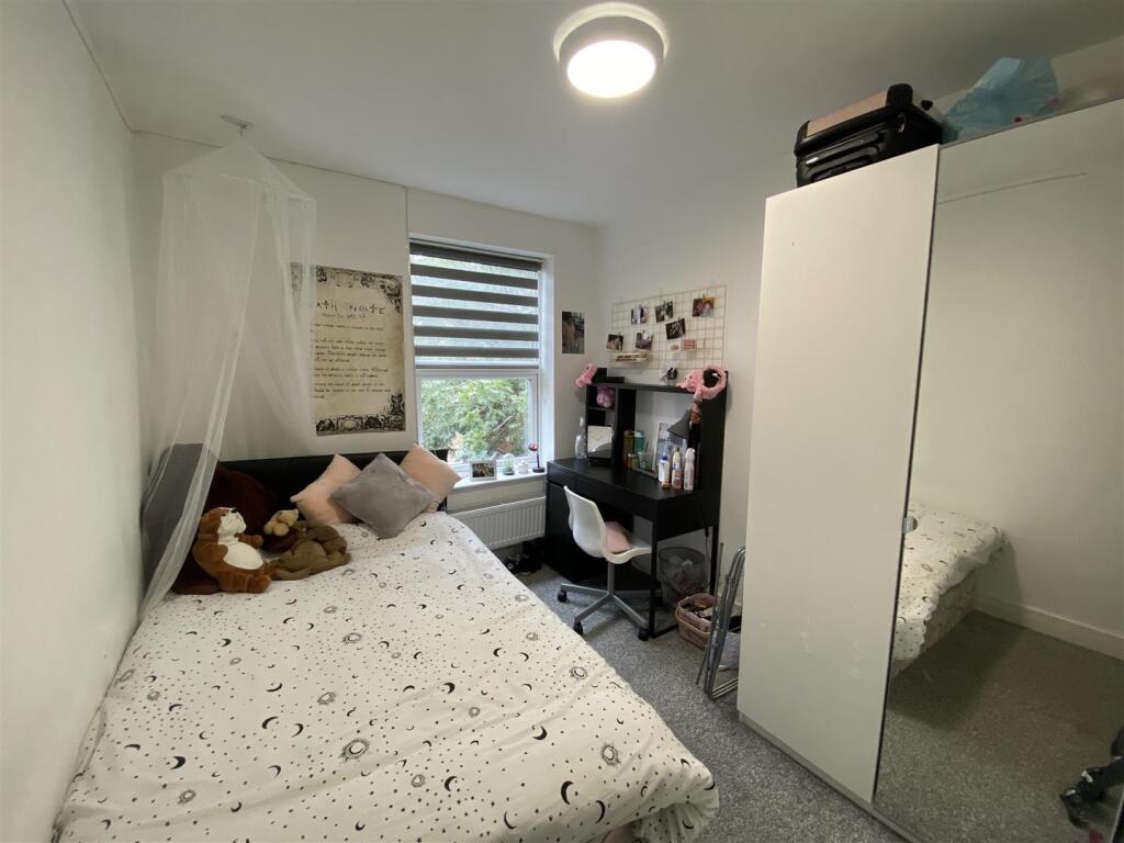 4ag.room2.JPG