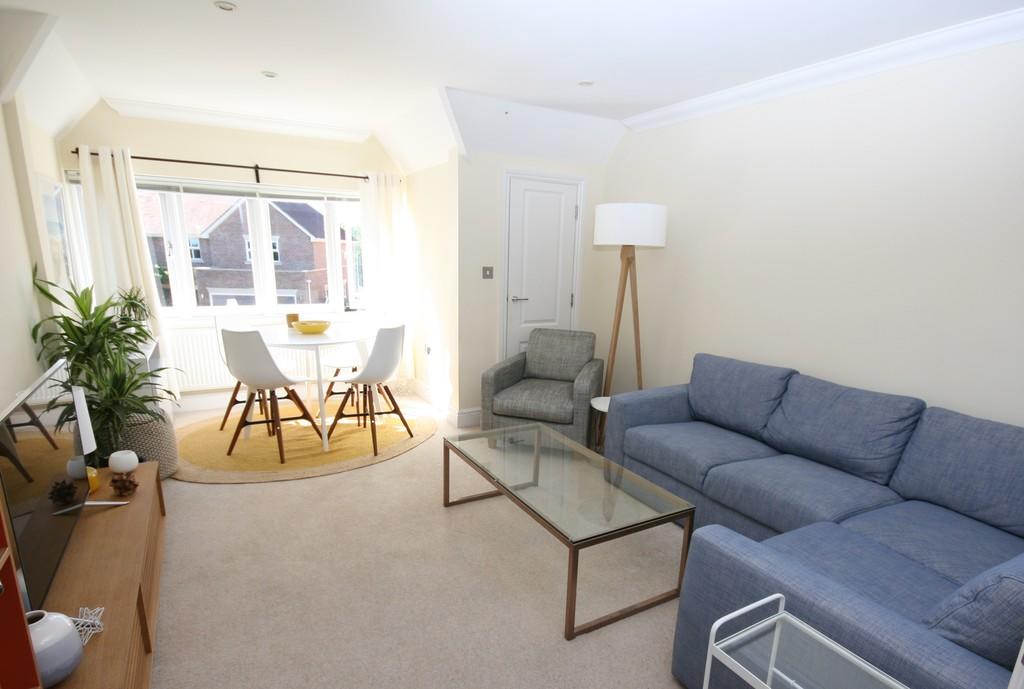 LIVING ROOM 2