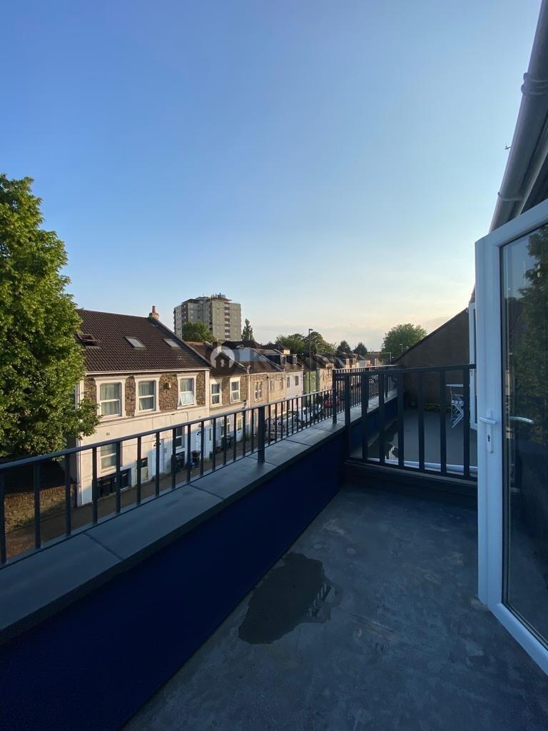 eZy Watermark_19-02-2025_03-08-00-0270PM.jpeg