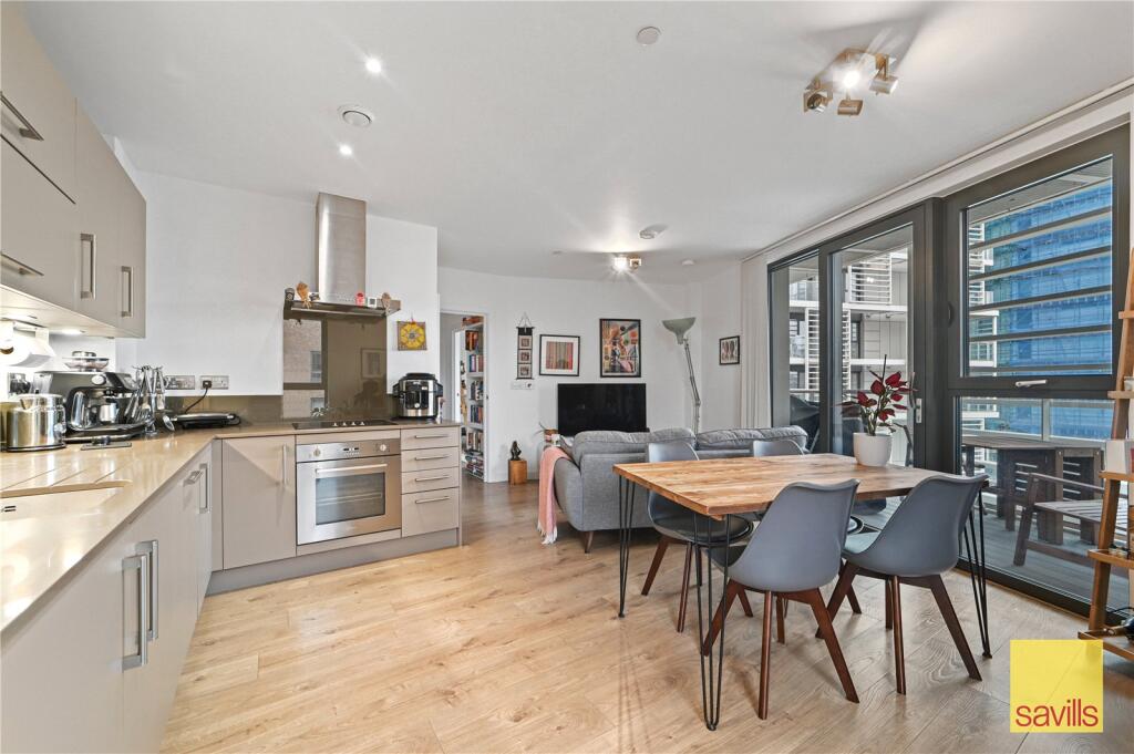 Kitchen/Dining Area
