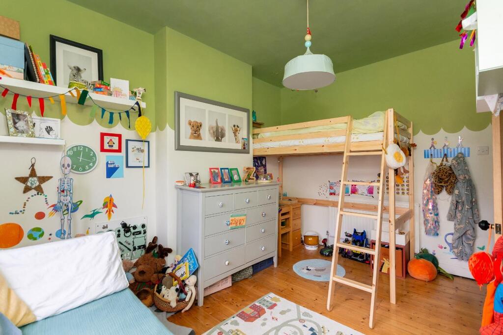 3B9SRD - Bedroom E.jpg