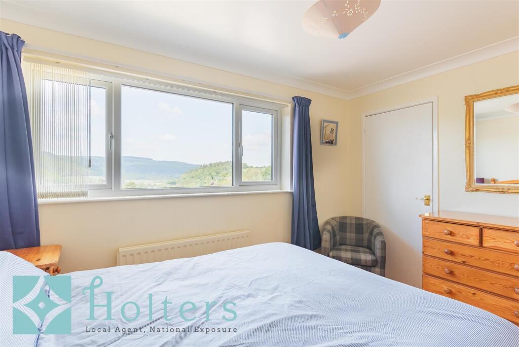 70 Rocke's Meadow, Knighton-03.jpg