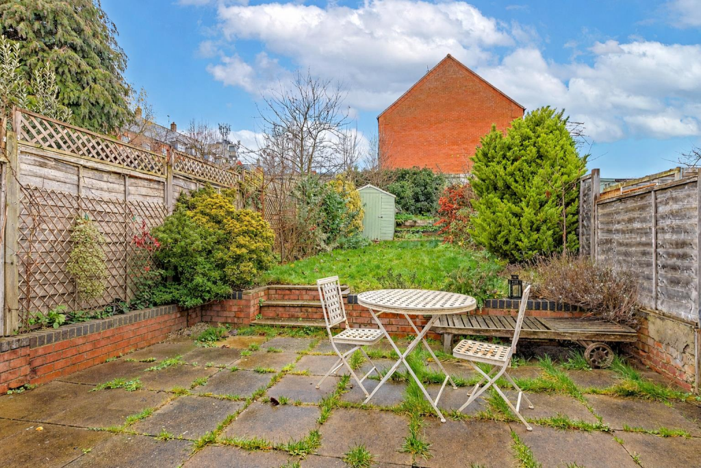 kimberley road garden new.png