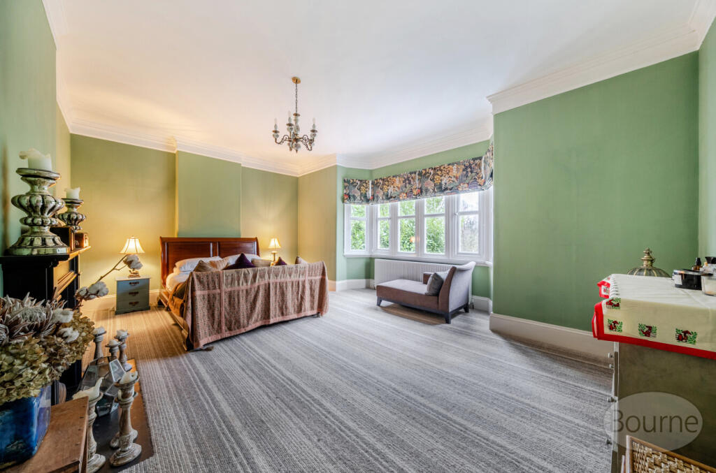 023e0012-69af-435...