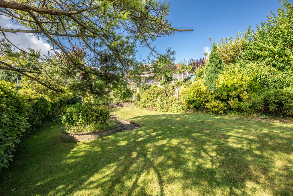 Rushlake Close-13