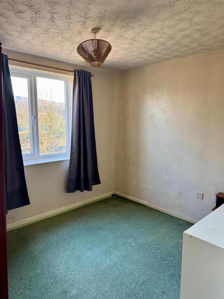 Bedroom 2.jpg