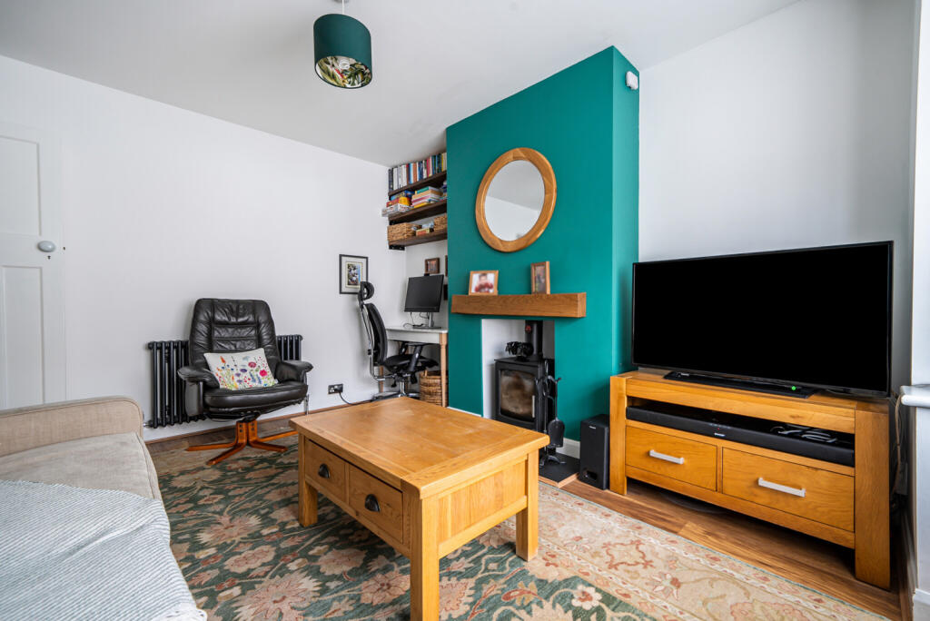 1333724-15-689a19...