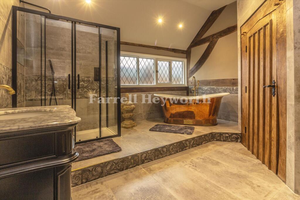 Bathroom View 3