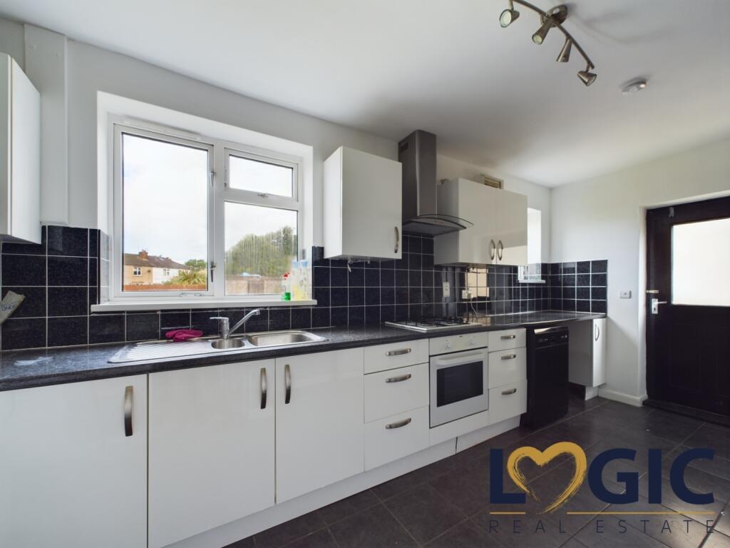 19 Milnes Grove (13)