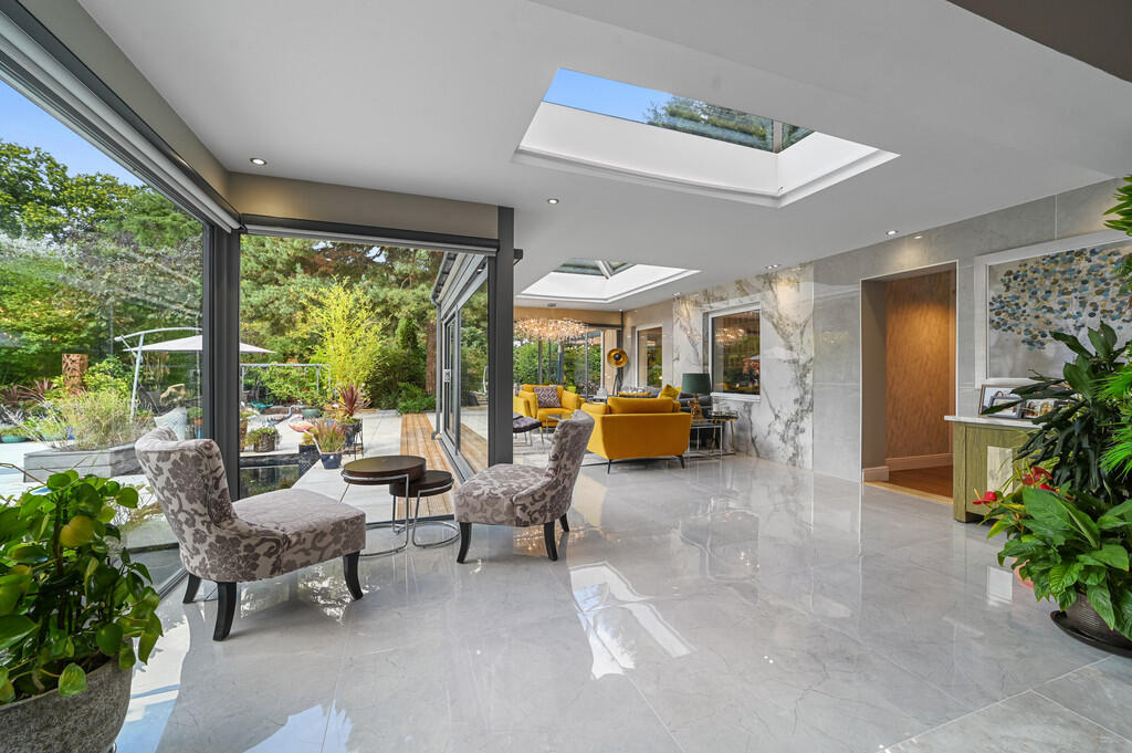 PT-FC(COL)-13Huna...