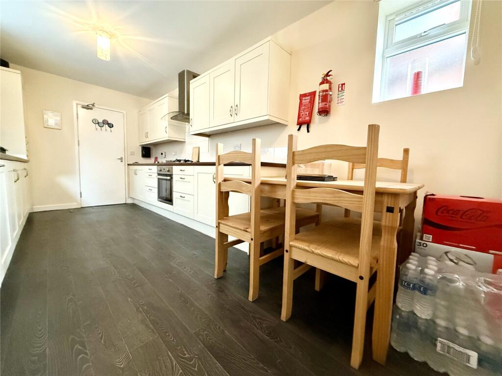 Kitchen Diner