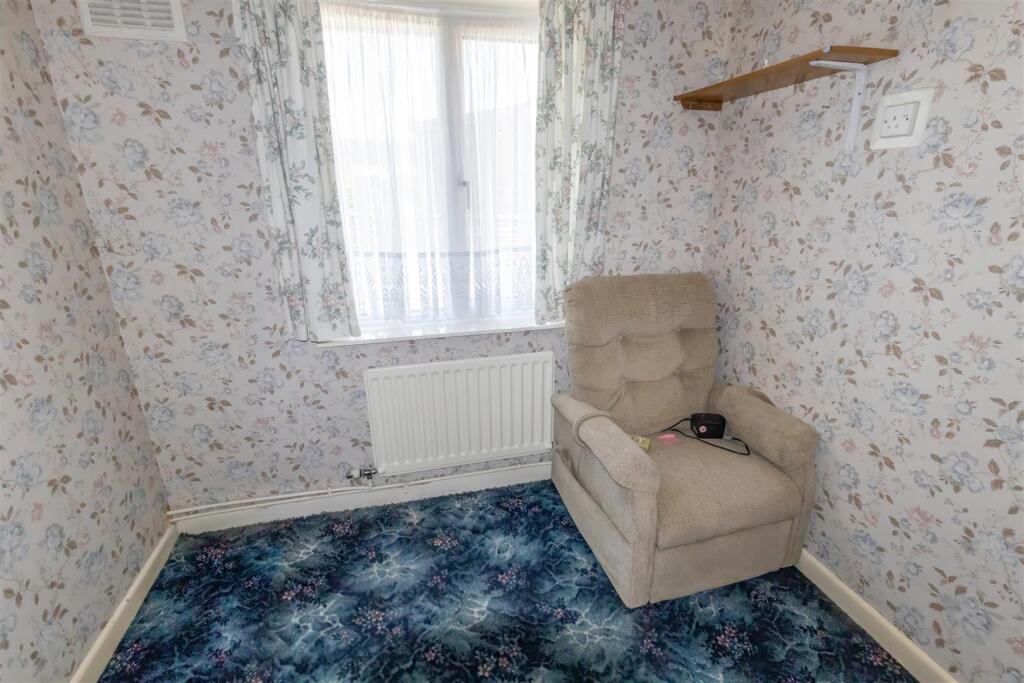 Walnut Drive-27 - t.jpeg