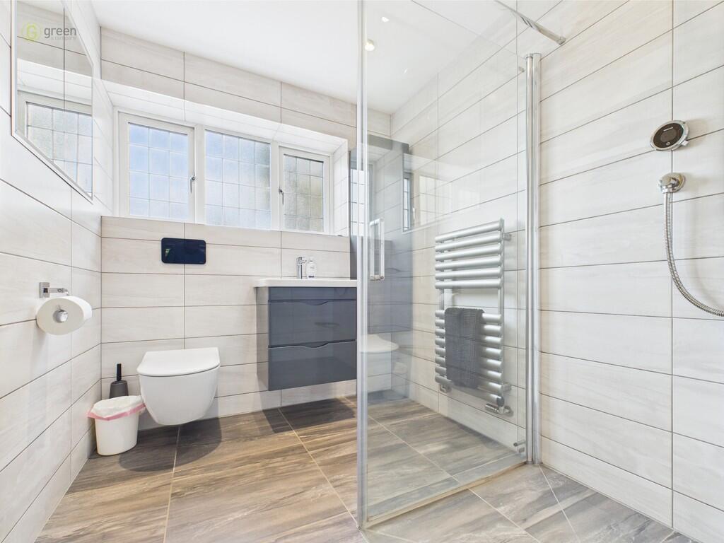 CAM03830G0-PR0156...