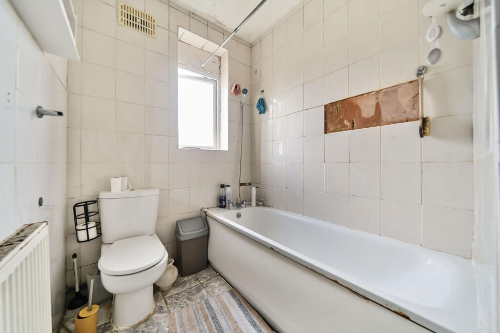 1306719-8-684a93d...