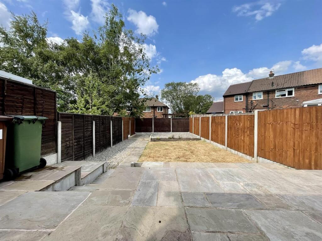 5 Goyt Rd Garden (2).jpeg